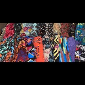 Bulk Sale of 24 TC Leggings!!!